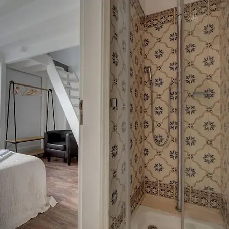 Unique Sao Bento Ideal For A Group Apartment Lisbon